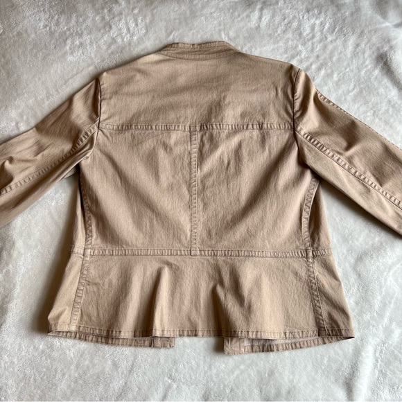 Dressy button up jacket, color khaki, size small - Picture 2 of 3
